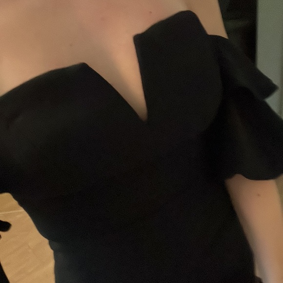 Midi black dress with ruffles from Lulu’s - Picture 9 of 10